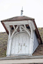 Quelque part dans l'Yonne Photo: Véronique Le Lann French Architecture, Futuristic Architecture, Self Build Houses, General Construction, Dormer Windows, Environmental Art, Beams, Building A House