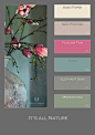 The Fresco #Lime #Paint / #Kalkverf color Atria matches perfect here with others pastels of the flowers and old bowl. All colors are with 100% mineral pigments and our Lime paint is of course also 100% mineral.