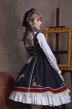 JacenChen采集到服装