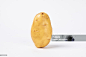 Single fresh raw potato isolated on white background - 免版稅一個物體圖庫照片
