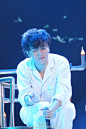 #华晨宇火星来袭# @华晨宇yu 原图无修9P 【请叫我小萌货】图片禁商用，禁二改，转载请注明出处（想收图的可以等后续精修版本）