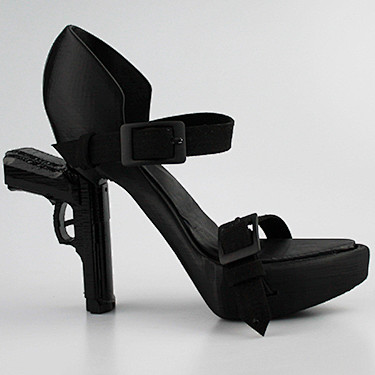 3D打印的手枪高跟鞋，模型文件可在htt...