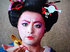 低成本无节操恶搞剧《勇者义彦》第三季10月7日起深夜播出！讨厌贫乳的勇者、啰里八嗦的大侠、背不下来咒语的魔法师、稀里糊涂的佛祖们又要来了...感觉表情包又要丰富了，大伙儿等着我截图吧