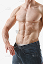运动折叠的男士瘦身主题是非常强的压力和健身