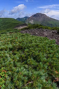 从南嘉山看昭苏山