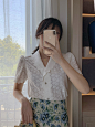 维斯小姐「塞纳河畔的约会」2020夏季新款蕾丝衬衫女v领镂空上衣-淘宝网