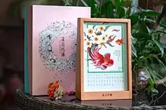 壁纸｜2017年，给你最美的十二个月 : 又到了岁末，2016年已一去不回头，没有声音，也没有影子。只有桌上爬满笔迹的台历，承载着岁月的厚重