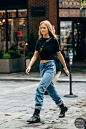 New York SS 2019 Street Style: Anna Ewers : Anna Ewers between the fashion shows.