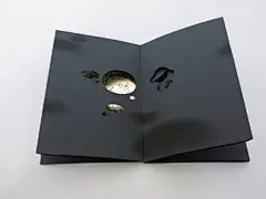 【西班牙瓦伦西亚的CARO酒店设计】




这间酒店设计带你追溯历史的画面，酒店的体验像是把你拉回到公元前二世纪的历史层，带有沧桑痕迹的历史墙，哥特式的经典拱门。每一间都有着不同的设计，高高的天花板上有着宏伟的壁纸，让你体验到穿越历史的心灵震撼。