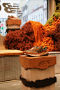 其中包括图片：Carhartt WIP Store Berlin Mitte, Germany