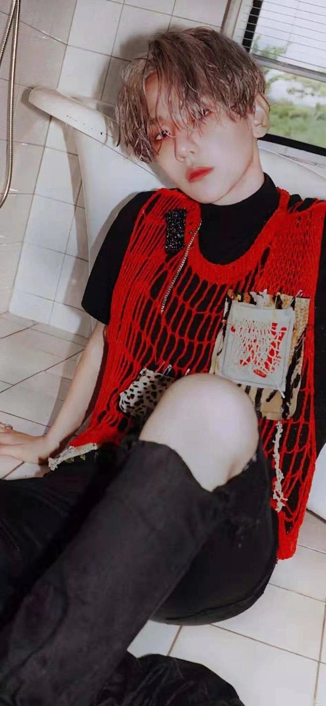 边伯贤