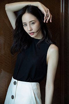 知名设计采集到美女