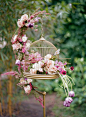 复古优雅的鸟笼创意设计，婚礼中的微观花园！-婚礼时光-分享最美好的时光