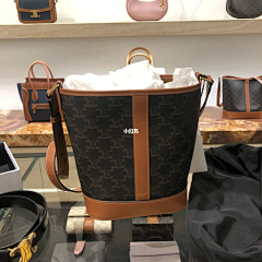 dengfenglaidengfenglai采集到CELINE