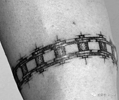 兰州LUCK8TATTOO刺青工作室采集到小清新风格及各种花 泼墨风格 小图素材