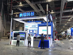 用户VM2OnpQu采集到精致小面积展台