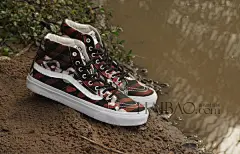 【图】蜡染打造的西非民族风情，万斯 (Vans) 和Della合作推出2014春夏运动鞋系列_第3页_2014春夏鞋靴_海报时尚网