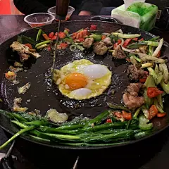 在安顺的三天两夜，我都吃了什么？ : 爱一座城，就从这座城的美食开始，人间烟火总让人迷醉。 周五的下午，狂奔火车站，验票上车一气呵成，此行除了见某人之外，还带着对安顺美食的狂喜与期待（万变不离吃）。虽然贵阳到安顺坐火车也不过一个小时，但...