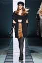Versace Fall 2007 Ready-to-Wear Collection Photos - Vogue