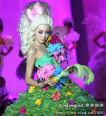 2010中国发型化妆潮流趋势在京发布 组...