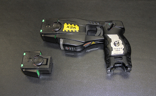 美国的泰瑟枪被称为电休克枪