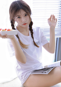 酒徒（低调）采集到清纯少女