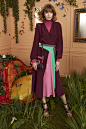 Etro Resort 2019 Fashion Show : The complete Etro Resort 2019 fashion show now on Vogue Runway.