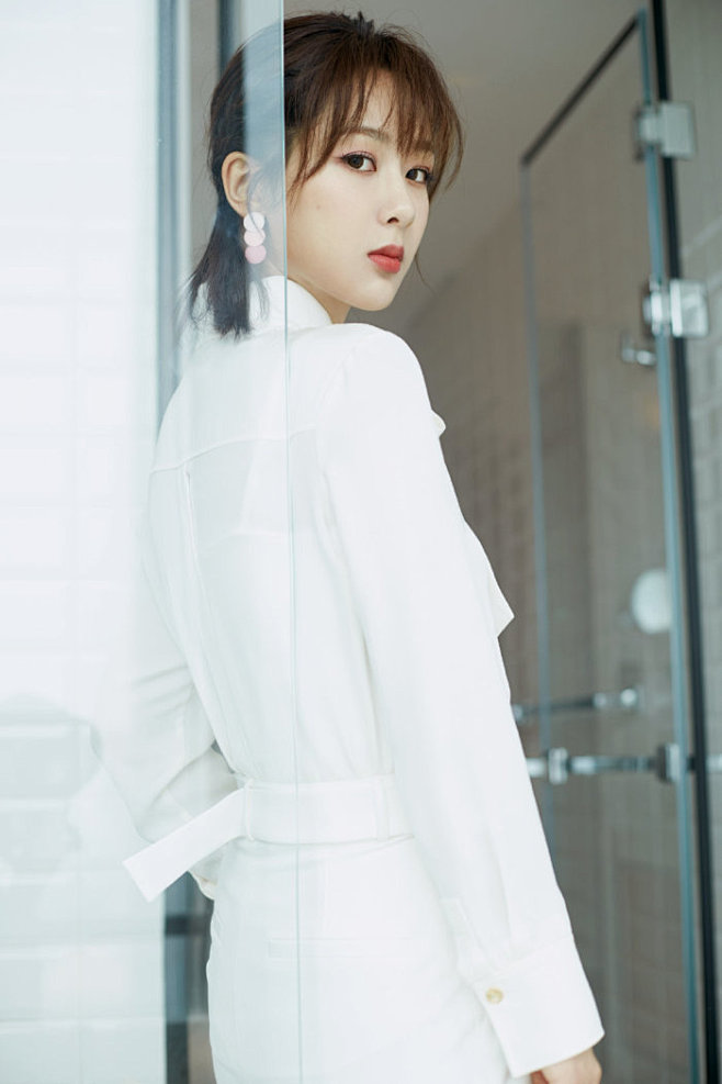 桃花若何从lemontree163转采于2020-07-13 16:37:39杨紫国漫桃花若何