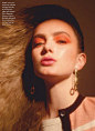 【杂志大片】Elle Canada June 2019 加拿大版《ELLE》六月刊, 复古美妆片 “Yes, Heather”✨ 模特: Vie Chidiac, Clara Chisholm.  摄影: Carlos + Alyse. ​​​​