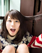 日本十大杂志封面女王受追捧 网友：诱惑力超强
有村架纯（Arimura Kasumi），1993年2月13日出生于日本兵库县，演员。