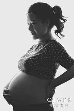 温馨时刻安庆摄影拍孕妇写真哪家好晴木摄影工作室qimer studio孕妇照片多少钱安庆最好的孕妇摄影机构地址在哪里街拍个性时尚美女大肚子图片新生儿宝宝孕妈个性生活照辣妈头像私人定制性感私房照片纪实杂志大片美女帅哥个人写真全家福照相馆3#辣妈 #简约 #时尚 #温馨#家庭#黑白#