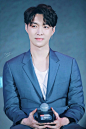 2017EXO张艺兴：《偶像练习生》启动发布会_高清图片大全-爱豆APP