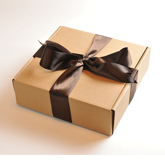 创意礼品盒牛皮纸盒礼物盒子 丝带包装盒简...