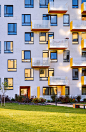 公寓住宅是具有室外设施概念的现代住宅建筑