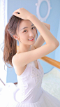 做清淡欢颜的女子，写高贵的情书给自己