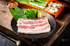 楽楽一点都不楽采集到生鲜肉类
