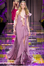 2015秋冬高级定制时装周：范思哲高定 (Atelier Versace) 高定秀