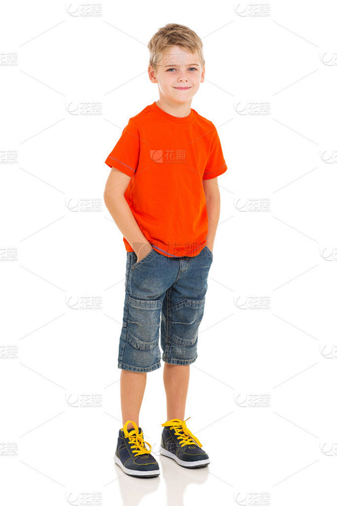 小男孩肖像画