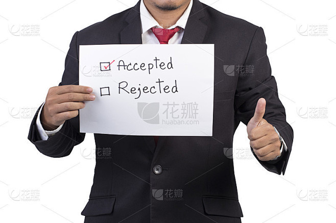 商人竖起大拇指表示同意和接受