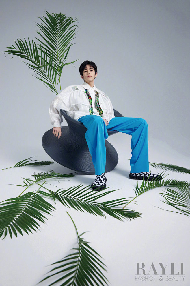 002eWNCHly1h24laq3mv...