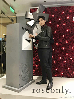 竹摇初长viola采集到艺术