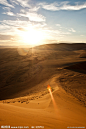 沙漠烈日摄影图_沙漠景色