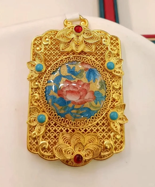 黄金吊坠古法花丝 一眼千年的艺术品 - 小红书-花瓣网
