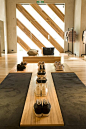 Retail Design: Showroom In Wood: 