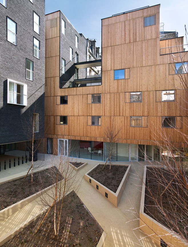 Student Residence / ...