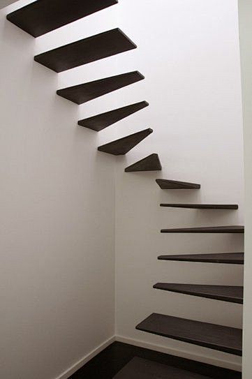 Amaral Loft Stairs b...