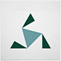 #472 The sky above pyramids – A new minimal geometric composition
