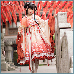 秀花鳞龙溪中游采集到服装素材