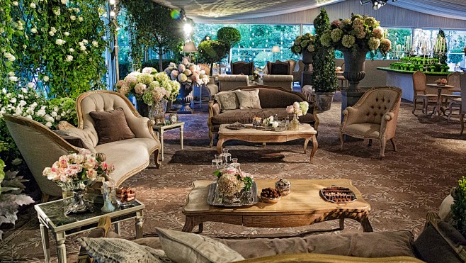 Chateau Chic - Desig...