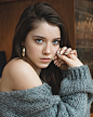 People 1638x2048 500px women model brunette looking at viewer depth of field sweater blue eyes freckles